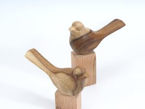 Set of 2 Wooden Bird Statues Decor